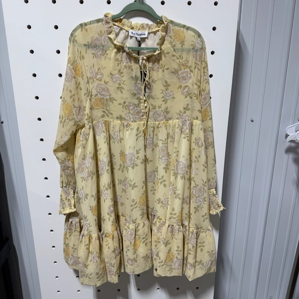 NWT En Saison Yellow Floral Dress Size Large